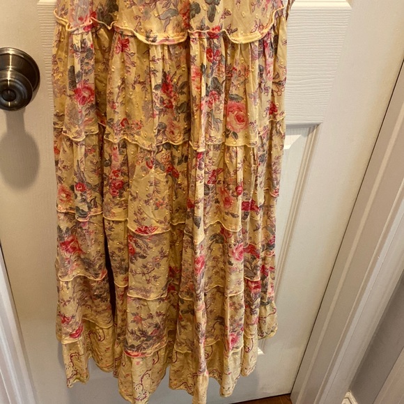 Romantic Sun Dress - Picture 2 of 5